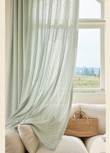 Voilage vert menthe a pompons Beydodo avec oeillets pour decoration salon