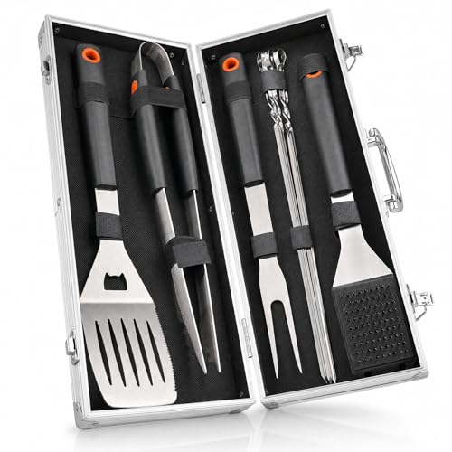 Grillkoffer Grillset für Männer - Grill Set mit Metallkoffer aus Edelstahl, Grillbesteck & Grill Zubehör, 3 in 1 Wender mit Flaschenöffner und Schneidekante