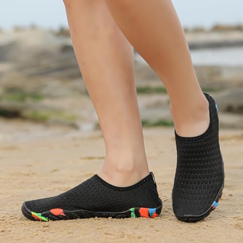 Water Shoes Quick-Dry Aqua Socks with Drainage Holes Barefoot Slip-On Beach Swim Outdoor Sport Shoes for Women Men2