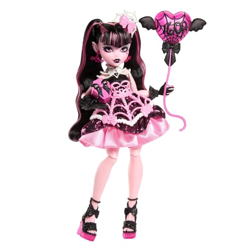 Monster High Cumprimento espantos boneca draculaura com vestido de festa rosa e acessórios temáticos como um convite, um balão, um presente, um leque e muito mais, JBG74