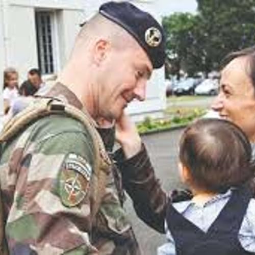『Militaire en mission et vie de famille avec Patrick Agrech.』のカバーアート