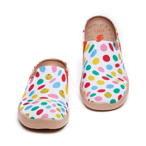 Image of UIN Slipper Woman Travel Art Painted Shoes Wide Toe Casual Home Slip On Mules Malaga
