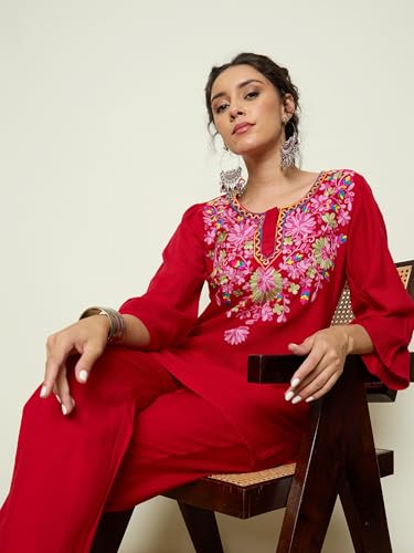 Image of Women Woollen Embroidered Round Neck Short Kurta With Pencil Pants