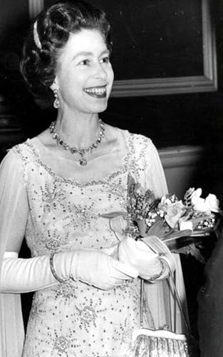 Affiche Elizabeth II peinture sur toile 50x80cm art mural moderne sans cadre