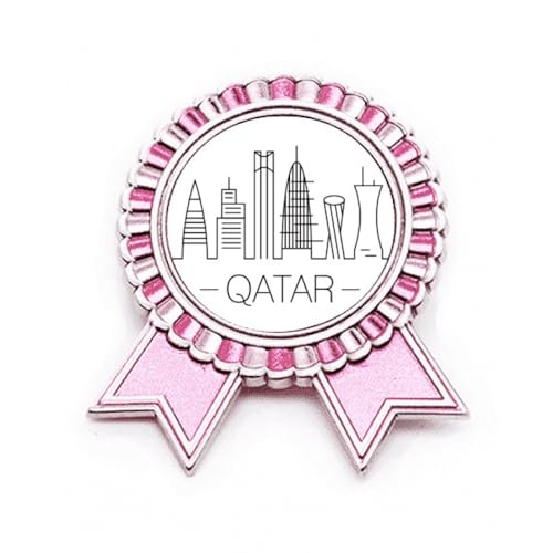 Broche monument du Qatar rose taille M en métal aux finitions soignées et design artistique