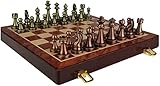 la taille des pièces d'échecs est très appropriée. et vous pouvez l'emporter avec vous partout où vous prévoyez de voyager.