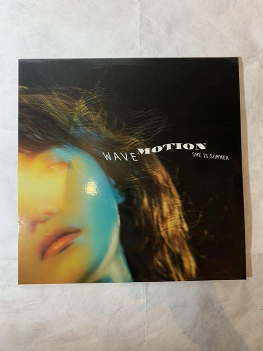 SHE IS SUMMER 「WAVE MOTION」　LP　アナログレコード Amazon.co.jp: WAVE MOTION: ミュージック