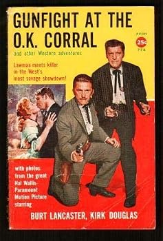 Paperback Gunfight At the Ok Corral (Movie Promo) Book