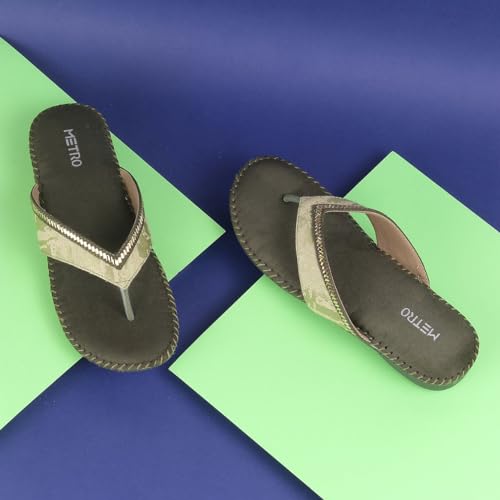 Image of Metro Women's Suede Faux Leather Comfort Slip-on Fashion Sandals