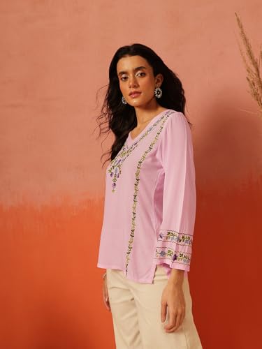 Image of QAZMI Women's Amina Kashmiri Embroidered V-Neck Short Kurti