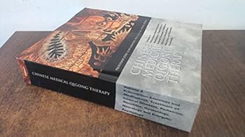 Paperback Chinese Medical Qigong Therapy Volume 4 Book