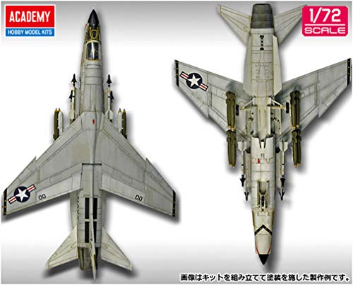 Academy Usn F-8E Vf-162 "The Hunters" Model Kit #TOP3