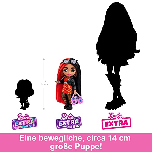 Barbie Extra Minis, braunen Haaren, Jeans-Kleid, rosa Pelzmantel, Kuh-Tasche, weiße Cowgirl-Stiefel, inkl. 1 Puppe, Geschenk für Kinder… – Ansicht 3