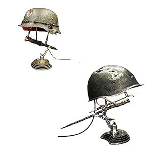 Oorlog Relic Lamp, War Relic Bureaulamp, Helmen Tafellamp, Led Desk Lamp Helmen Bajonets Kogels, Vintage Industriële…