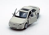 Toyota Camry, White - Welly 42391 - 4.5