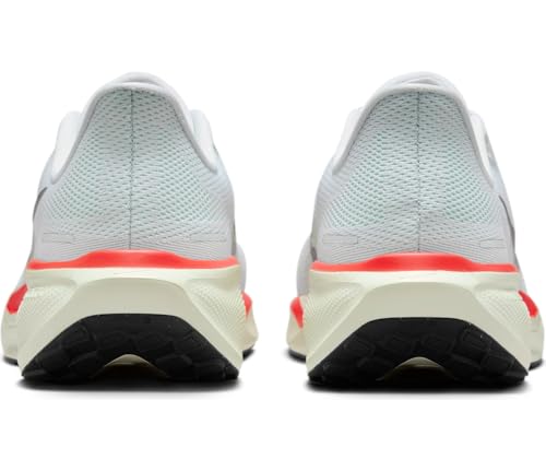 Image of NIKE Men Running Shoes