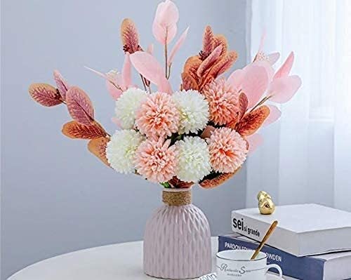 Bouquet de fleurs artificielles hortensia et eucalyptus malléable couleur champagne