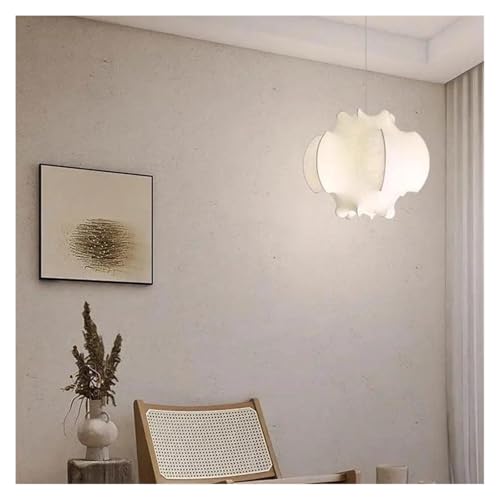 Chandelier moderne chambre pour créer une ambiance douce et cocooning