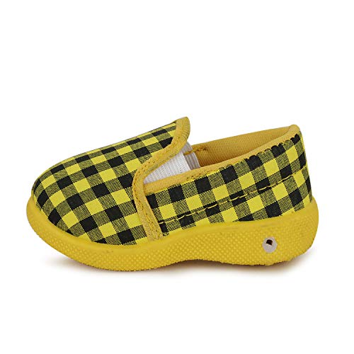 Image of SMARTOTS Sports Shoes Multicolor Age-Group 4 Months to 24 Months for Kids