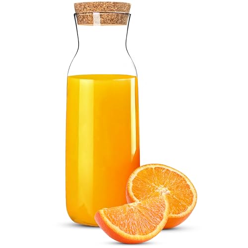 KONZEPT Wasserkaraffe mit Deckel, Glaskaraffe 1 liter, Karaffe aus Glas, ideal für Wasser, Saft, Limonade und Milch