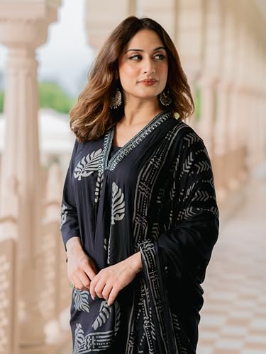 Image of Arayna Women's Pure Cotton Printed Kurta Pant Dupatta Set | Elegant Ethnic Suit Set with Minimal Leaf Motifs | Straight Fit 3-Piece Set for Women