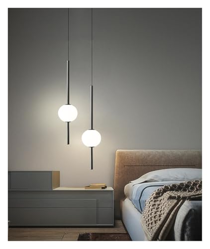 Suspension boule de verre et métal doré au design nordique haut de gamme