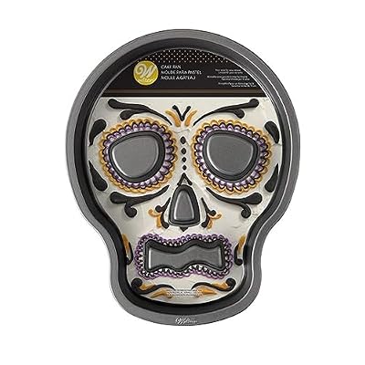 Wilton Molde Antiadherente para Tartas de Halloween con Forma de Calavera, 9,5 x 12 Pulgadas | Ya disponible en tu tienda friki favorita! En mundofriki.es! Wilton Molde Antiadherente para Tartas de Halloween con Forma de Calavera, 9,5 x 12 Pulgadas | Ya disponible en tu tienda friki favorita! En mundofriki.es!