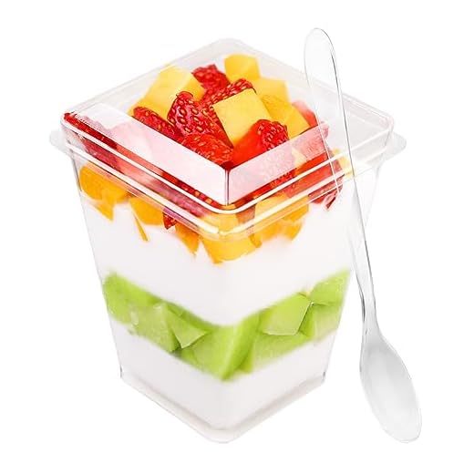 FIFWVGP 50 Pack 5 oz Plastic Dessert Cups With Lids and Spoons, Yogurt Parfait Appetizer Cups for Party, Mini Dessert Shooters for Pudding and Fruit