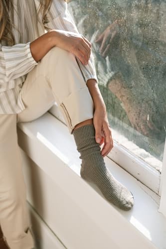 Image of MELUSA Wool Cashmere Socks for Women, Super Soft Warm Cozy Winter Gift Crew Socks