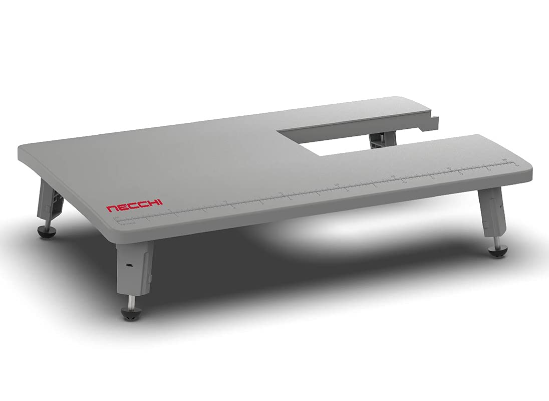 Necchi Q132A Nähmaschine, innen aus Aluminium-Druckguss, Schale aus ABS, Schwarz, Regular