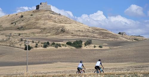 Page de couverture de Basilicata: Ciclovia Meridiana e l'anello delle Valli del Bradano e del Basento