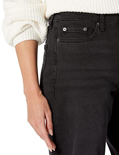 Amazon Essentials Women's High-Rise Relaxed Leg Tapered Ankle Jean3