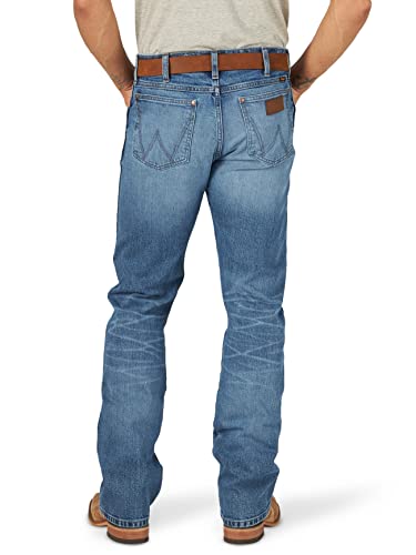 Image of Wrangler Men's Retro Slim Fit Straight Leg Jean