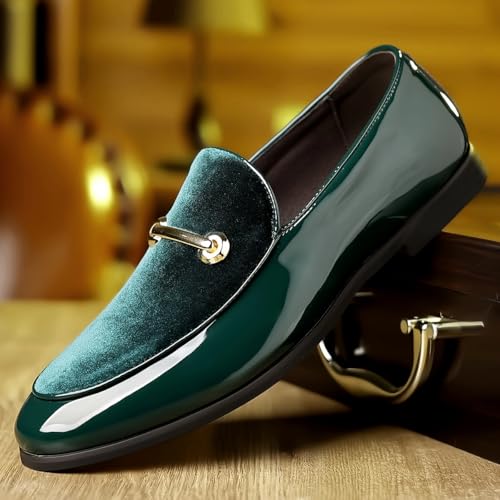 Santimon Fashion Loafers Men Dress Velvet Patent Leather Driving Flats Slip on Casual Moccasins Shoes2
