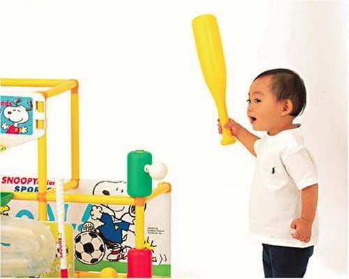 Amazon World スヌーピーのスポーツスタジアム 屋内遊具 おもちゃ Amazon World スヌーピーのスポーツスタジアム 屋内遊具 おもちゃ