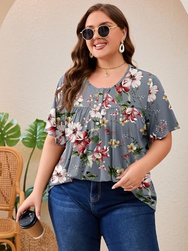AusLook Plus Size Floral Tunic Tops for Women Pleated Babydoll Blouse Short Sleeve Round Neck Loose Fit Casual Flowy Gray Watercolor Bouquet 4X Tunic Shirts Summer Tops to Wear with Leggings — view 3