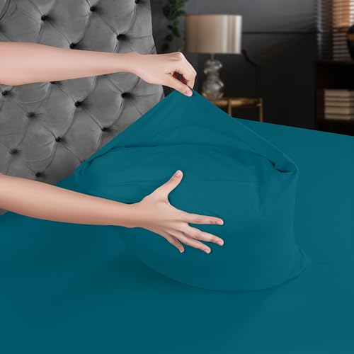 Image of Utopia Bedding Bed Sheet Set Double, Denim Blue, 4 Piece - Fitted Sheet, Flat Sheet with 2 Pillow Cases 50x75 - Wrinkle, Shrinkage & Fade Resistant - Oeko-Tex Certified, Polyester Microfiber Fabric
