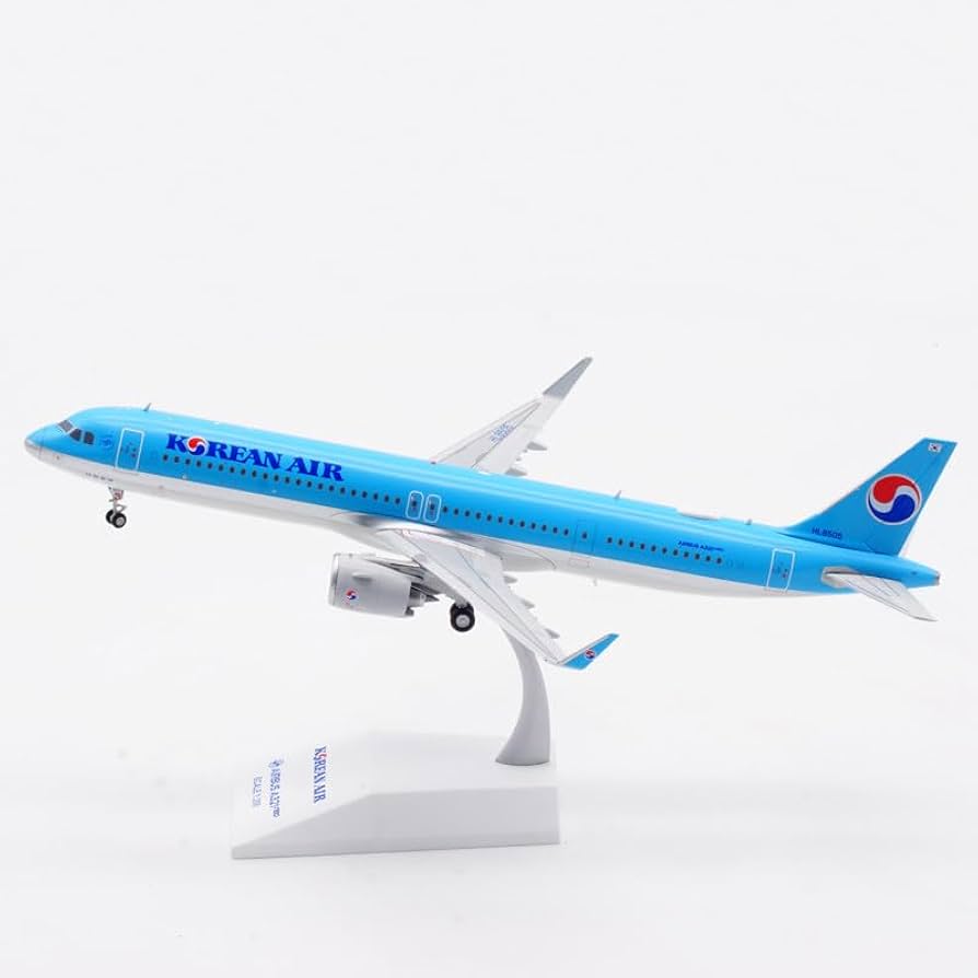 1/200 Korean Air B777-200航空機モデル (ヘルパ製) 1/200 Korean Air B777-200航空機モデル (ヘルパ製) JC Wings