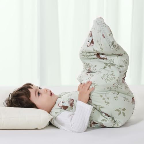 Image of Mosebears Unisex Rayon Made from Bamboo Sleep Sack with 2-Way Zipper,2.5 Tog Baby Winter Sleep Sack(Green Animal,0-6 Months)