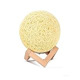 【Praktikabilität】 - Eine schöne, kostengünstige und funktionale Tischleuchte, die Ihre grundlegenden Beleuchtungsbedürfnisse erfüllt. Diese Tischlampe aus Rattan mit Lampenschirm verfügt über einen Holzsockel. Ein einfaches, edles Design, das passt, Standard-LED-Lampenfassung, einfache Installation, Energieeinsparung und Umweltschutz. Perfekt für Büro, Kinderzimmer oder Studentenwohnheim!