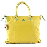 Diese einzigartige Gabs Tasche zieht sämtliche Blicke auf sich. Die Schultertasche fasziniert nicht nur mit Ihrem besonderen Design, sonder auch mit Ihren vielseitigen Tragevarianten und ihren vielen Extras, wie ein Notizblock. Maße: 38 x 31 x 3 cm