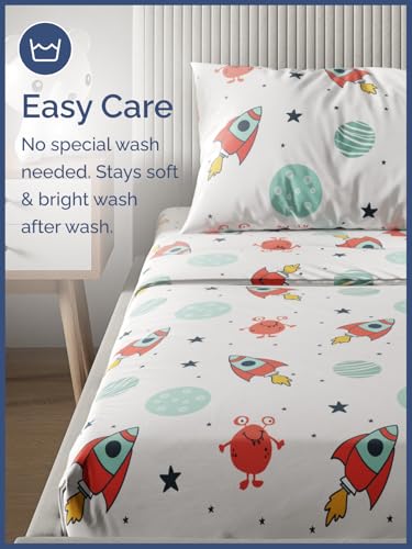 Image of Kids Queen Space Aliens Bed Sheets - 4 Piece Kids Space Aliens Sheet Set