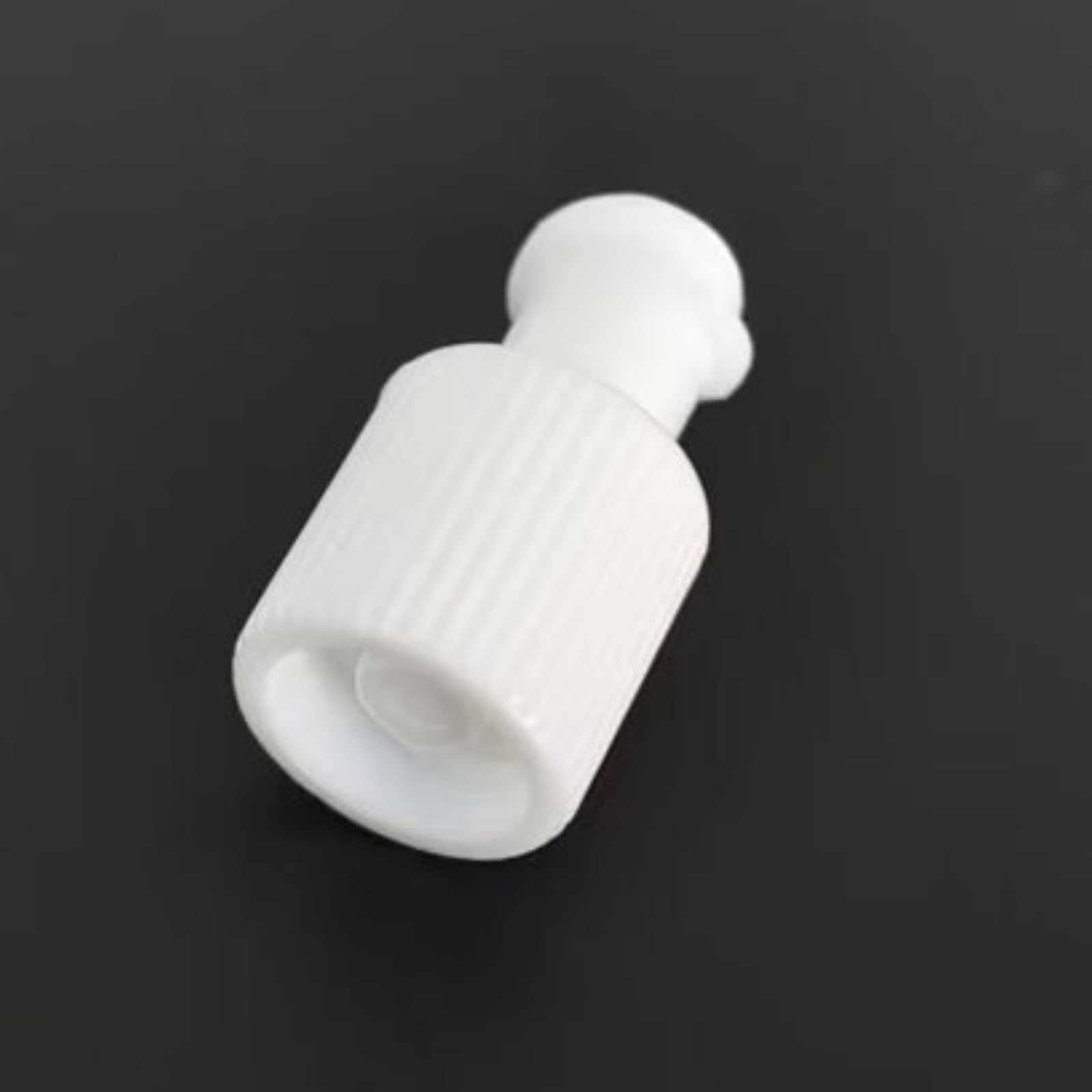 PP Luer lock plugs, 50pcs