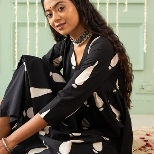 Image of SHIENZY Cotton Blend Kurta Set for Women