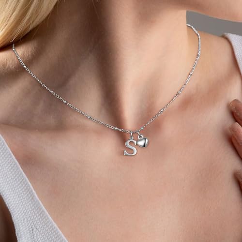 Heart Initial Necklaces for Girls -925 Silver Necklace for Women Teen Girl Gifts Dainty Heart Pendant Silver Initial Necklaces for Women Jewelry for Girls Necklace for Teen Girl Gifts4