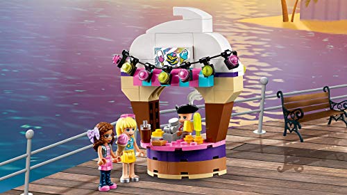 LEGO Friends - Muelle de la Diversión de Heartlake City Nuevo set de construcción con Barco Pirata de juguete y Numerosas Atracciones, incluye Mini muñecas (41375)