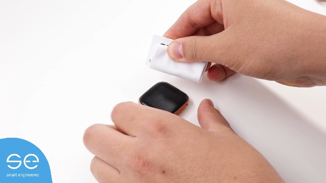 Smart Engineered 4x Pellicola Protettiva TPU Opaca Per Fitbit Versa 2 – Antiriflesso, Autorigenerante, Facile Montaggio A Umido, Made In Germany - 2