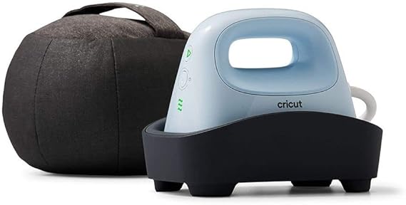 Cricut Hat Press, Plaque chauffante incurvée de 12,7cm x 7,6cm, Chauffe jusqu'à 205 °C, Presse à chaud incurvée compatible Bluetooth pour fer sur vinyle (HTV), Infusible Ink et sublimation