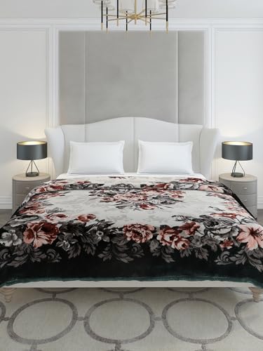 Image of Monte Carlo Double Bed Heavy Winter Blanket Emilia 2 Ply Cloudy 1050 GSM | 5.5 KG (240x220 CM), Bottle Green
