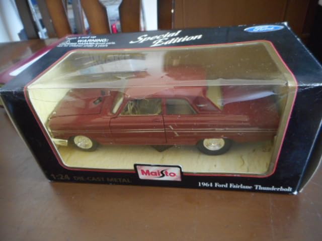 Amazon | 1/24 マイスト フォード フェアレーン サンダーボルト